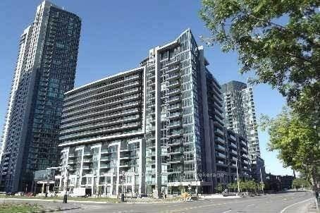 209-fort-york-boulevard-toronto-ontario-c13167046