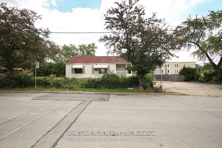 189-maplehurst-avenue-north-york-ontario-c13167448