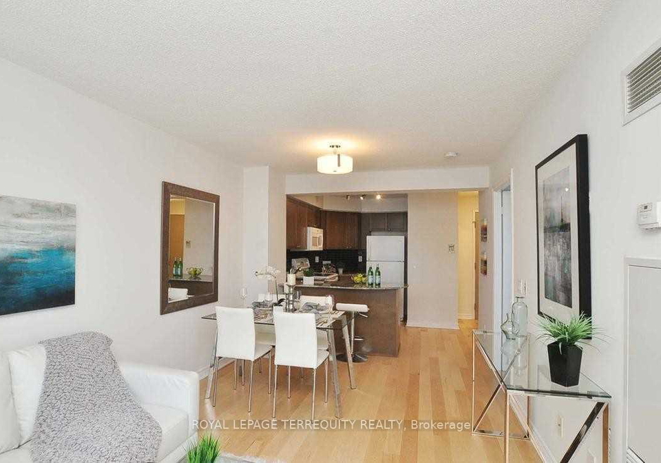763-bay-street-toronto-ontario-c13167512