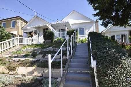 579-northcliffe-boulevard-e-toronto-ontario-c13167572