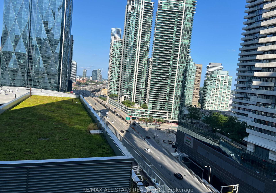 55-bremner-boulevard-toronto-ontario-c13167670