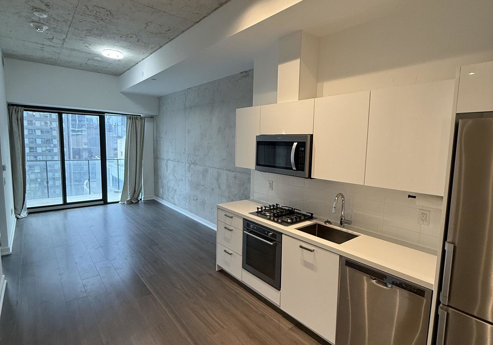 55-ontario-street-toronto-ontario-c13167692