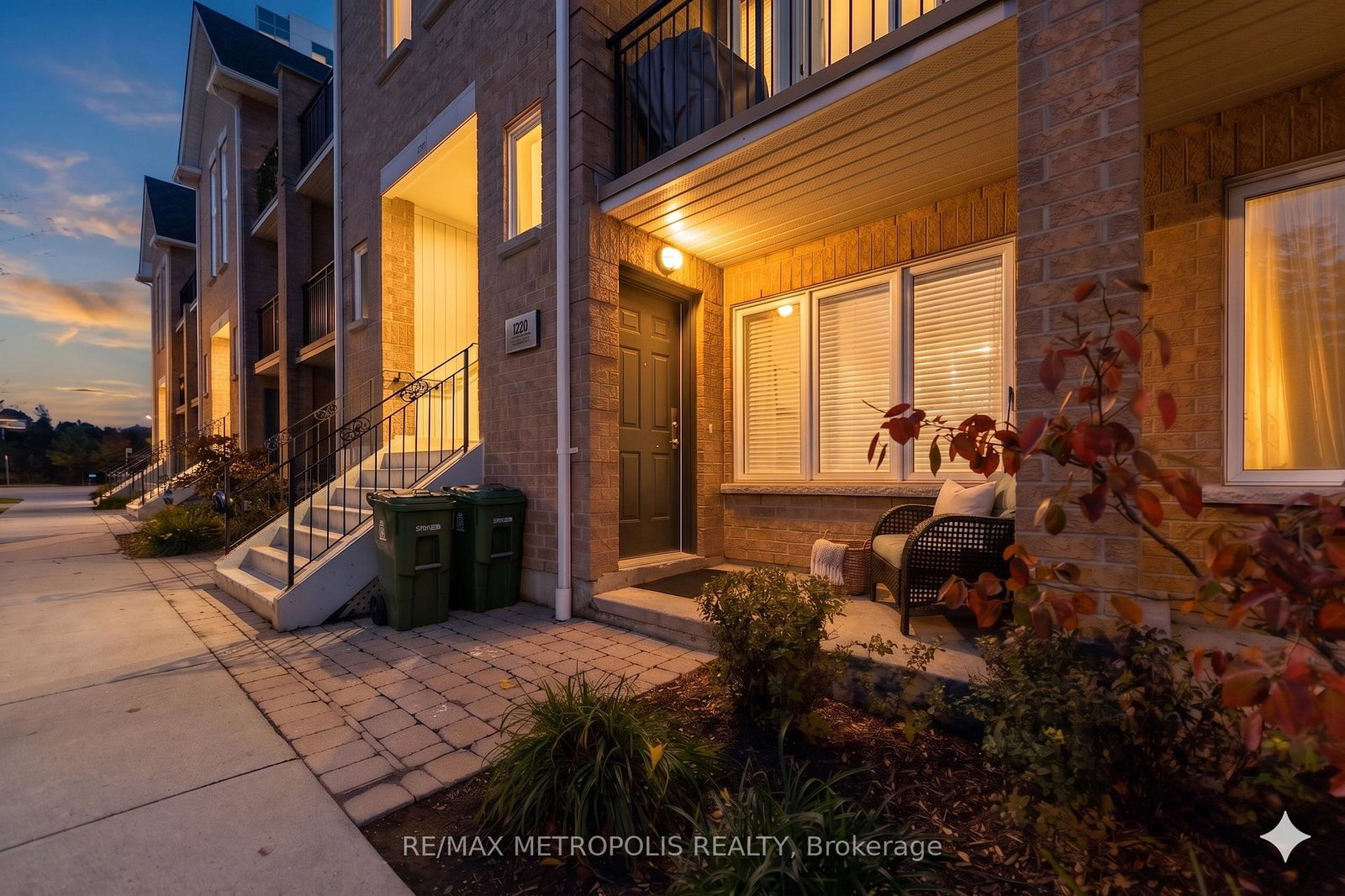 128-aerodrome-crescent-east-york-ontario-c13167744