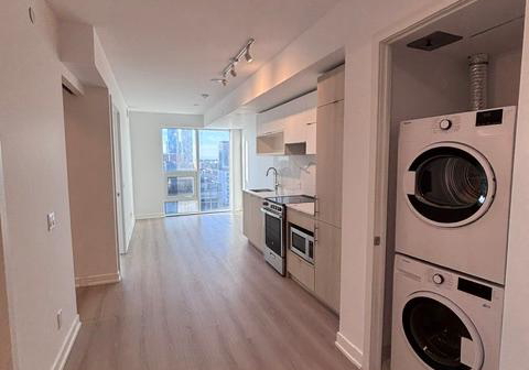 100-queen-street-e-toronto-ontario-c13167896