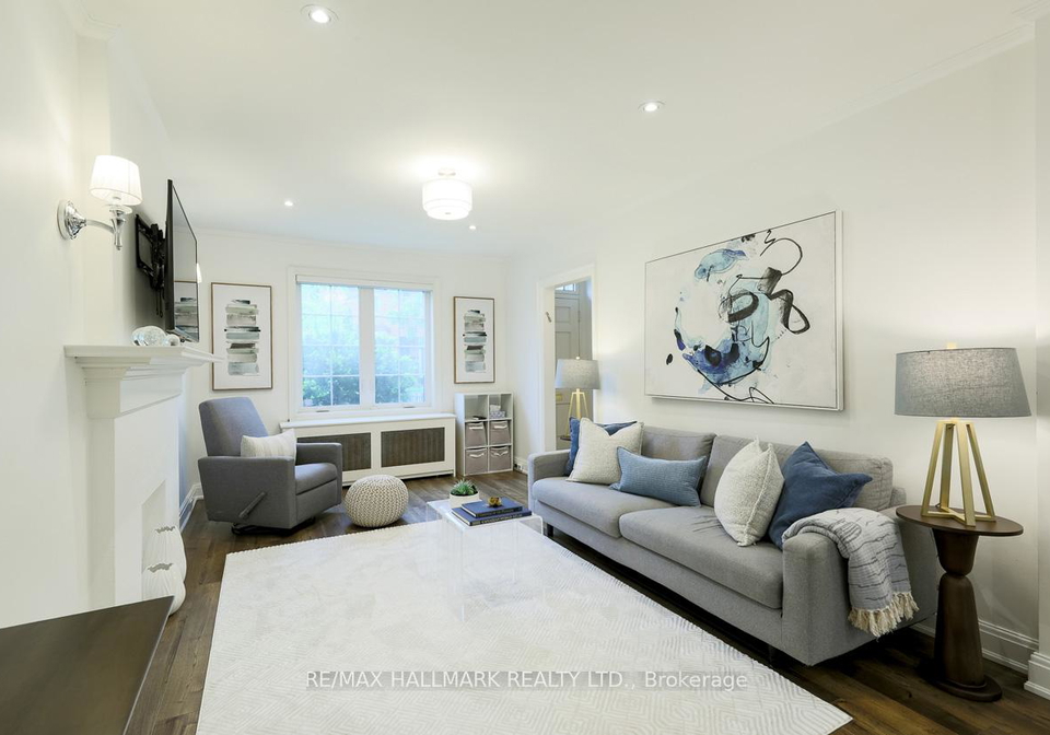 346-roselawn-avenue-toronto-ontario-c13168024