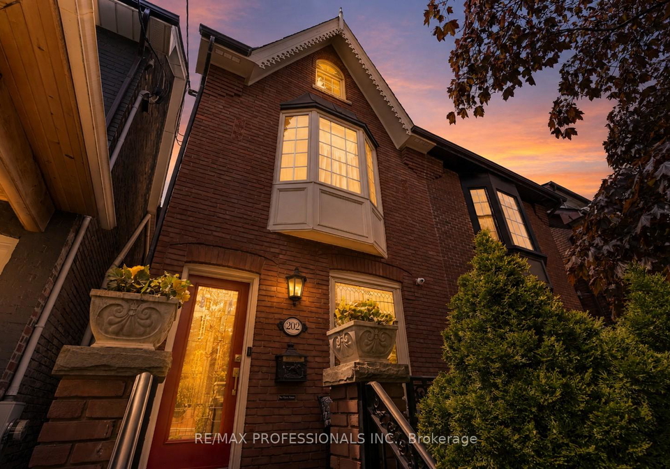 202-st-helens-avenue-toronto-ontario-c13168172