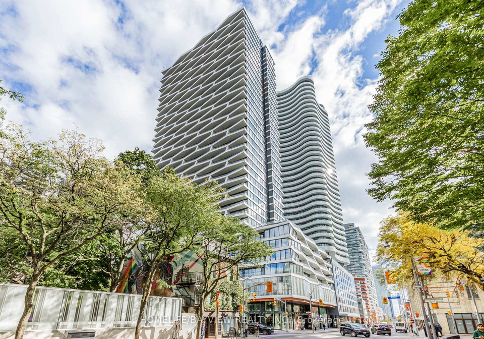 85-wood-street-toronto-ontario-c13168200