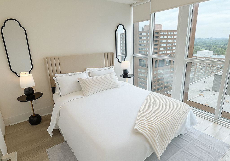 32-davenport-road-toronto-ontario-c13168480