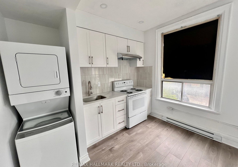 454-bloor-street-w-toronto-ontario-c13168720