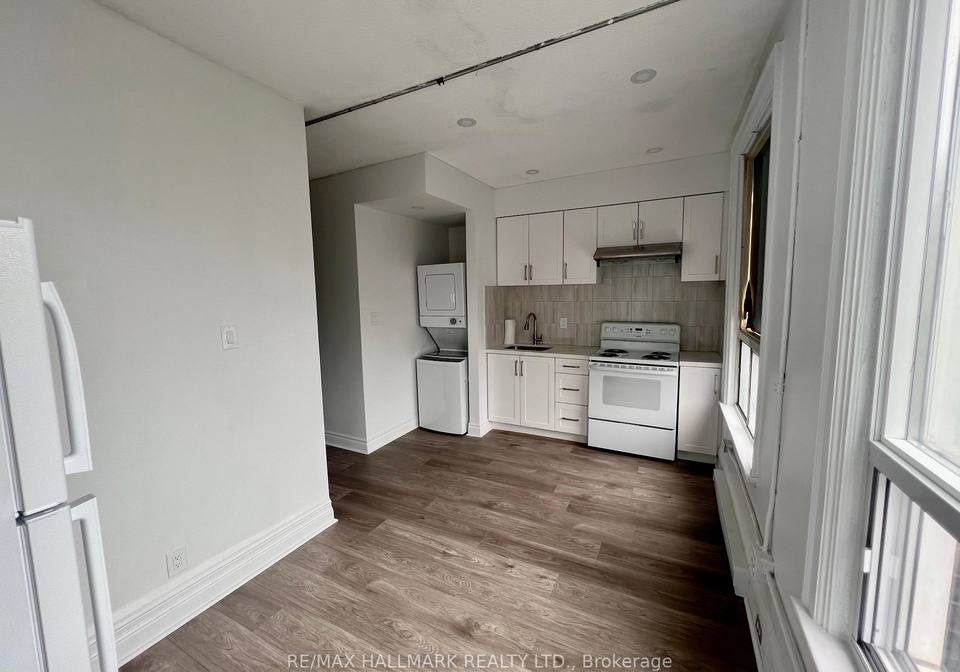 454-bloor-street-w-toronto-ontario-c13168720