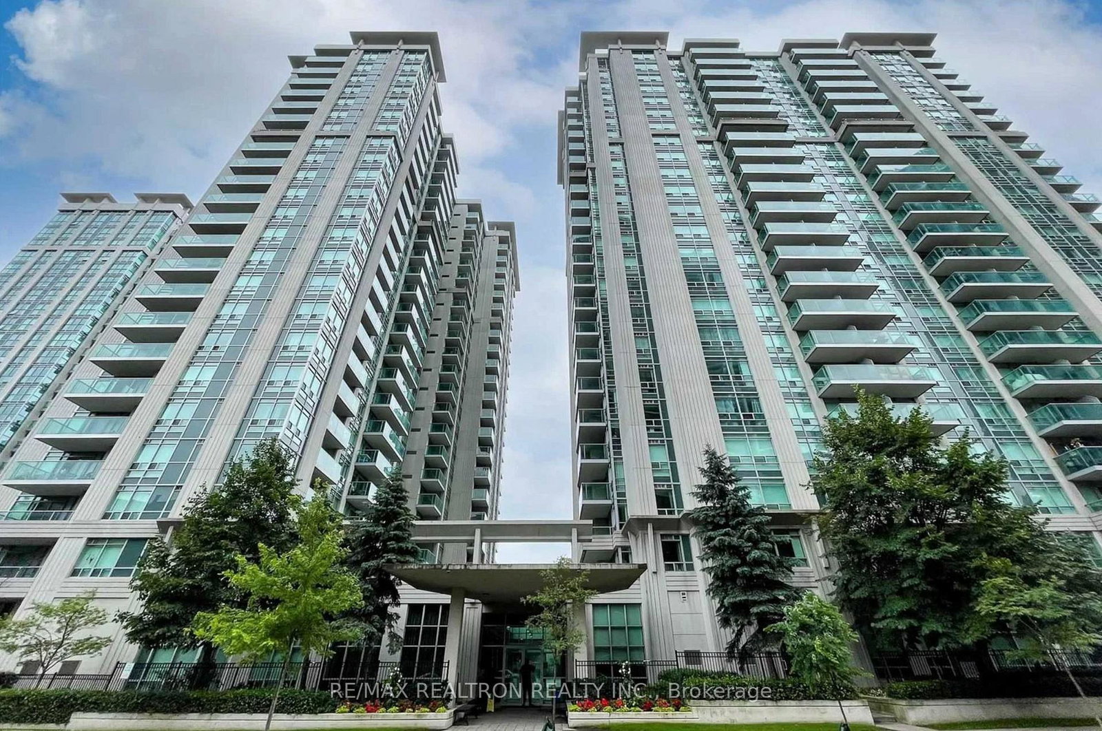 31-bales-avenue-north-york-ontario-c13168756