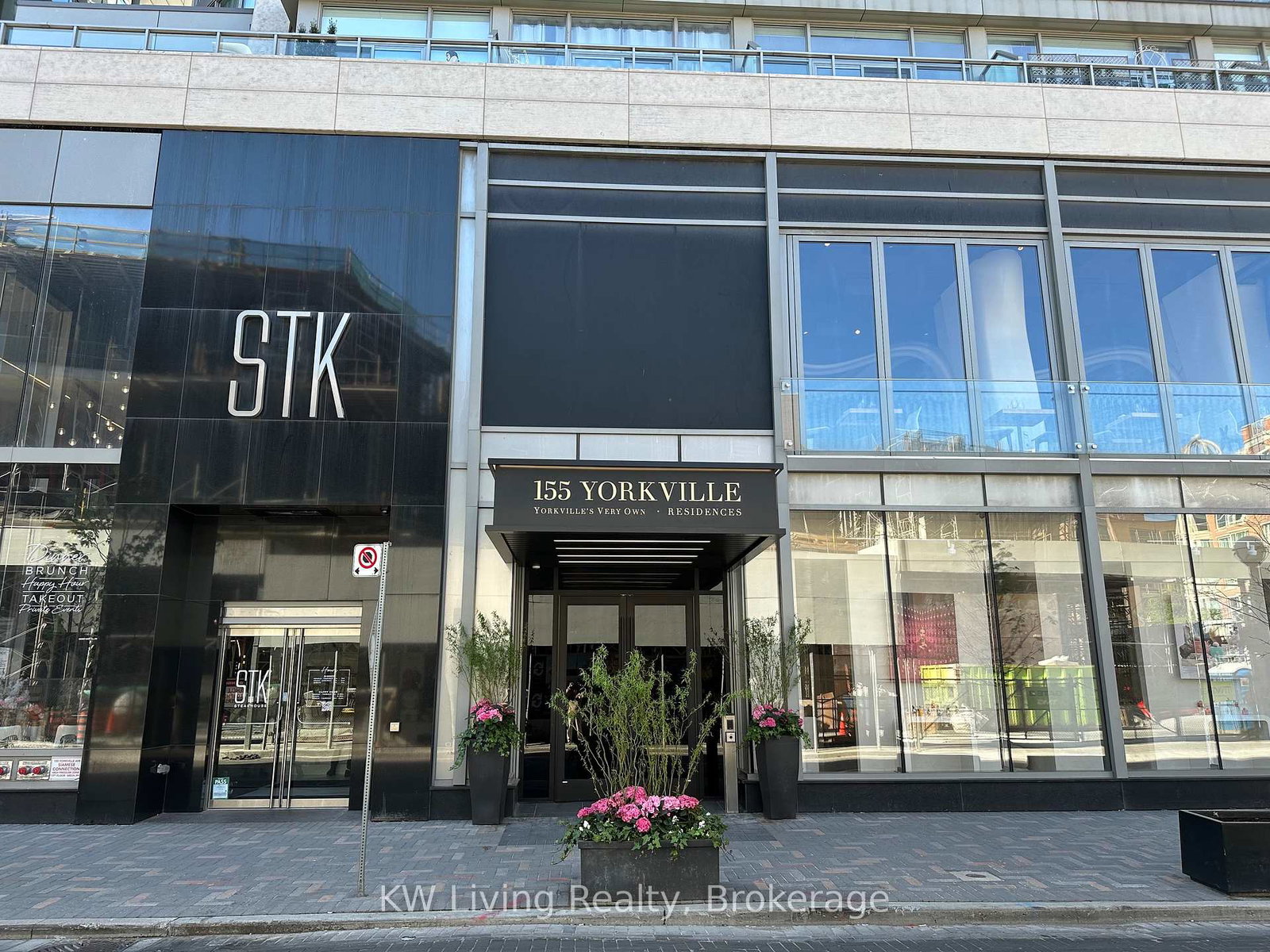 155-yorkville-avenue-toronto-ontario-c13168790