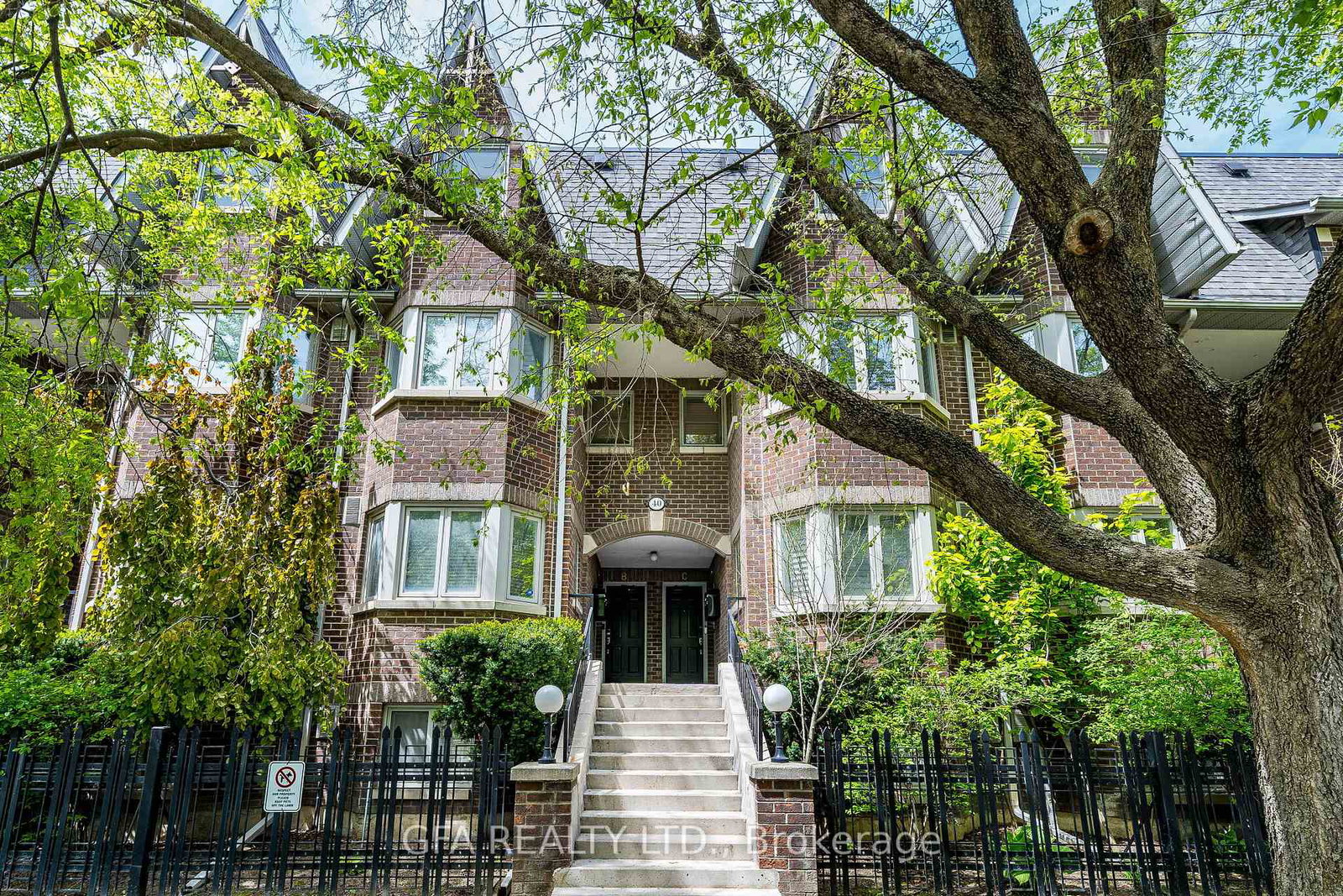 40c-shank-street-toronto-ontario-c13168812