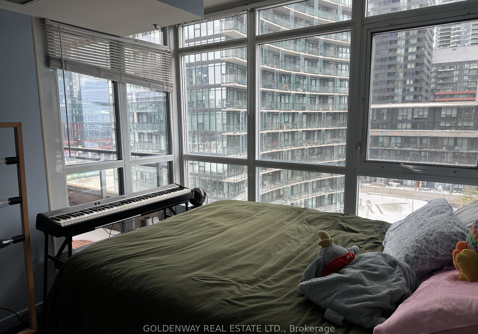 10-capreol-court-toronto-ontario-c13168926