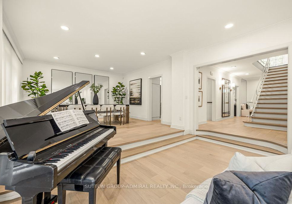 254-forest-hill-road-toronto-ontario-c13169036