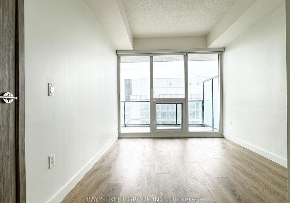 85-mcmahon-drive-north-york-ontario-c13169624