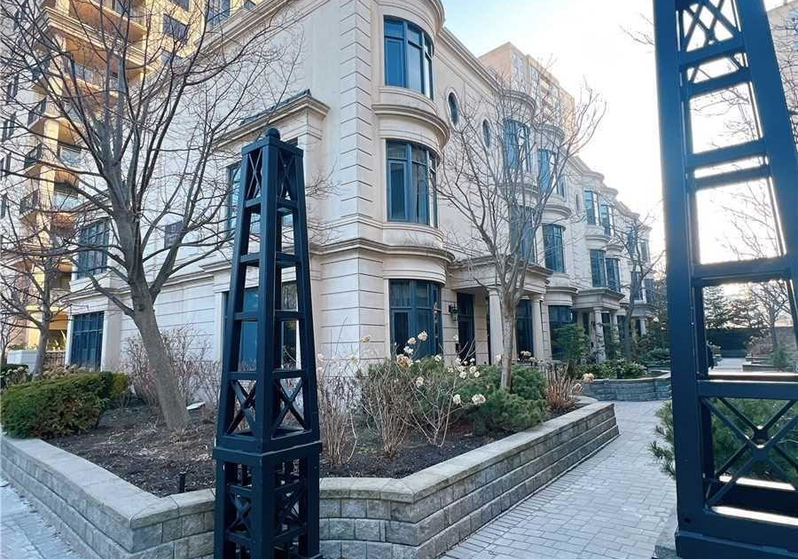 27-elkhorn-drive-north-york-ontario-c13169668