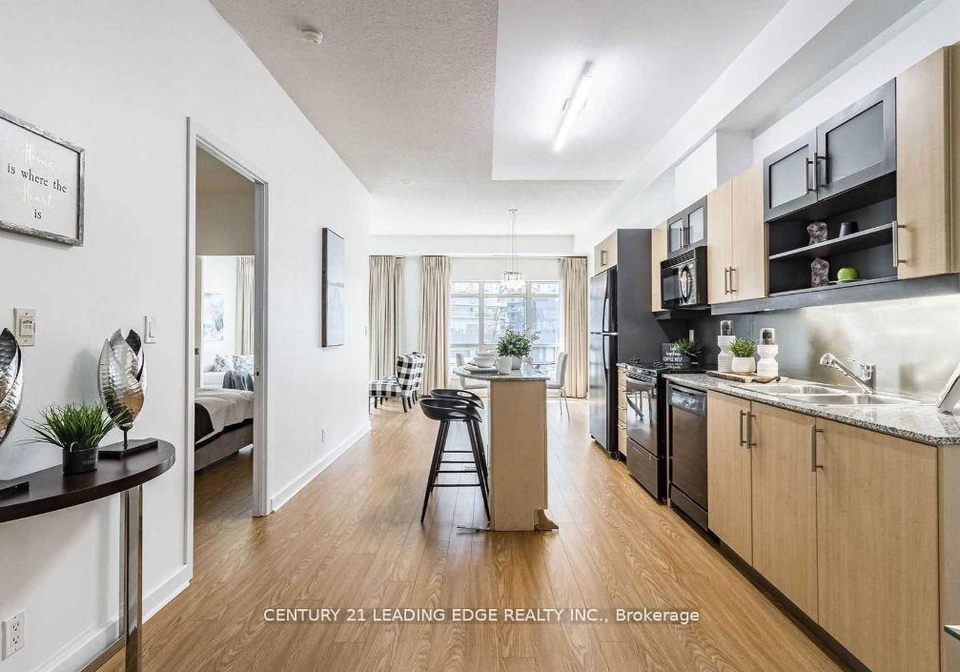 350-wellington-street-w-toronto-ontario-c13169742