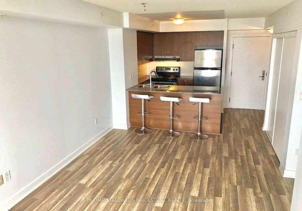 5740-yonge-street-toronto-ontario-c13170548