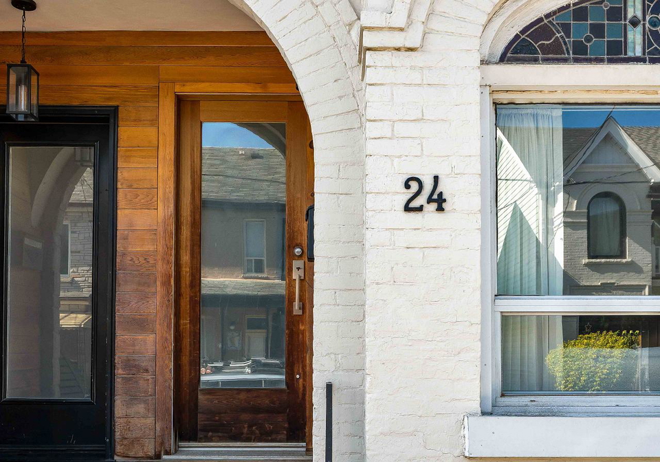 24-collahie-street-toronto-ontario-c13170678