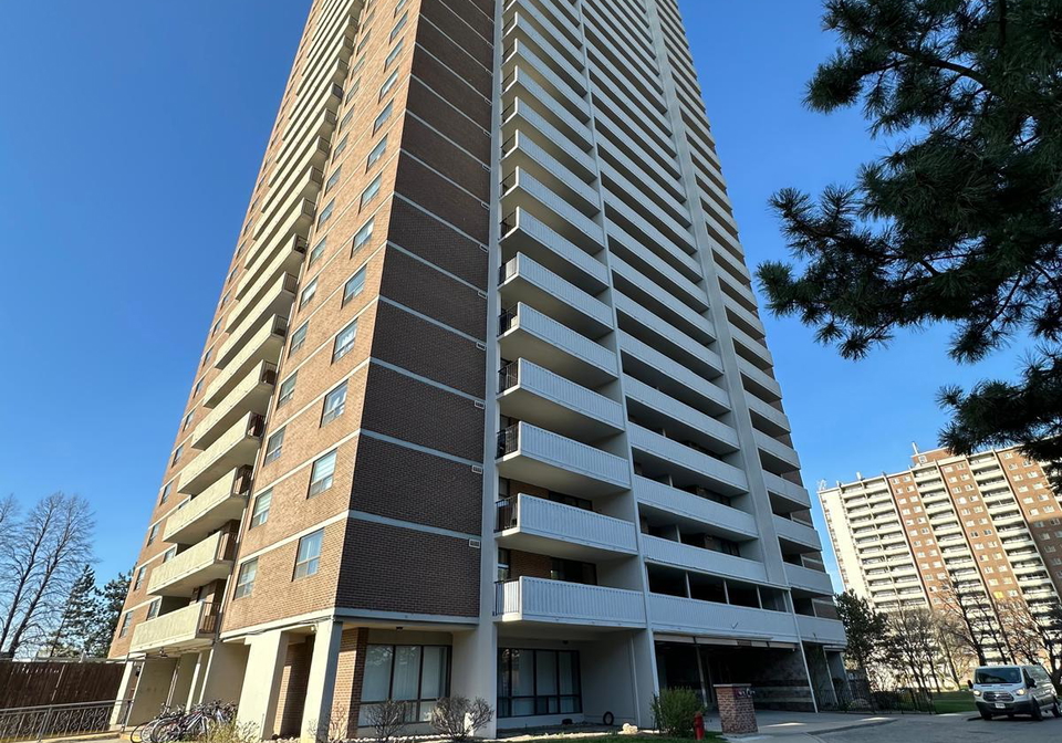 10-tangreen-court-toronto-ontario-c13170768
