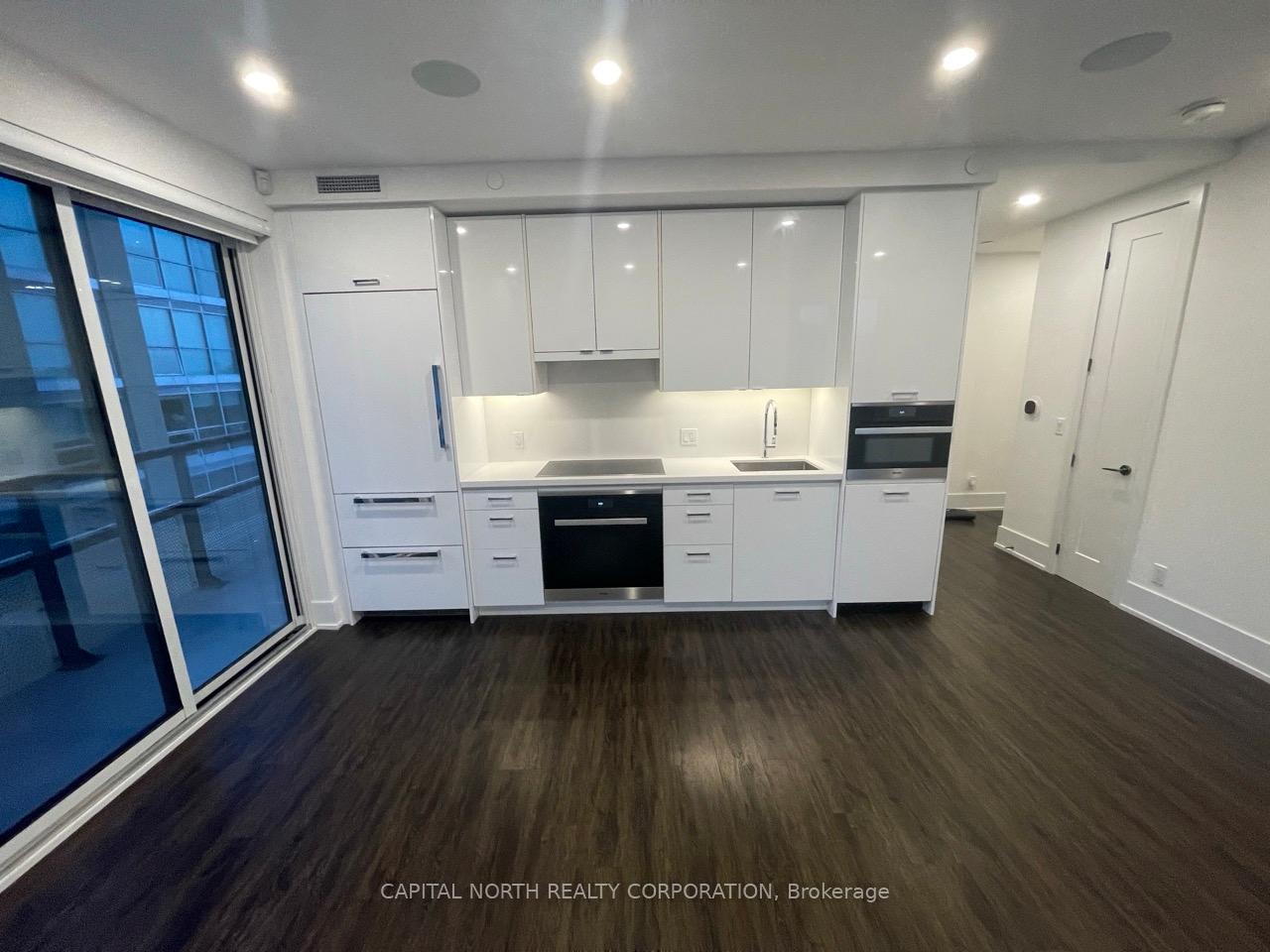 11-lillian-street-toronto-ontario-c13171044