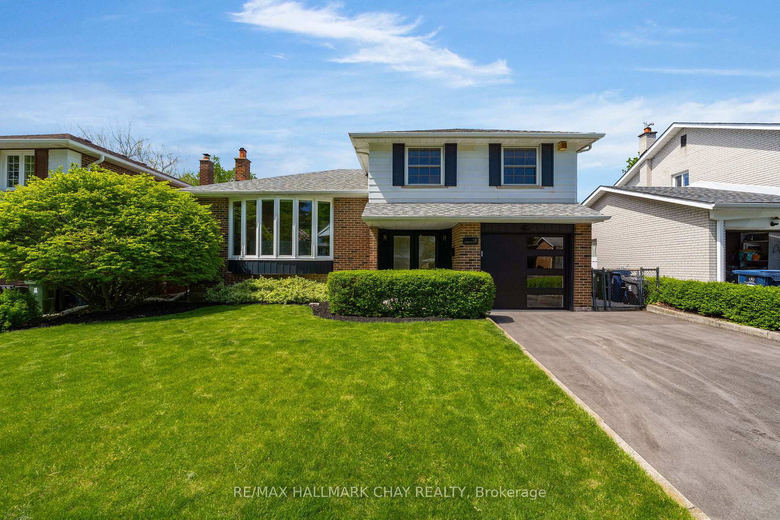 15-crossbow-crescent-north-york-ontario-c13171214