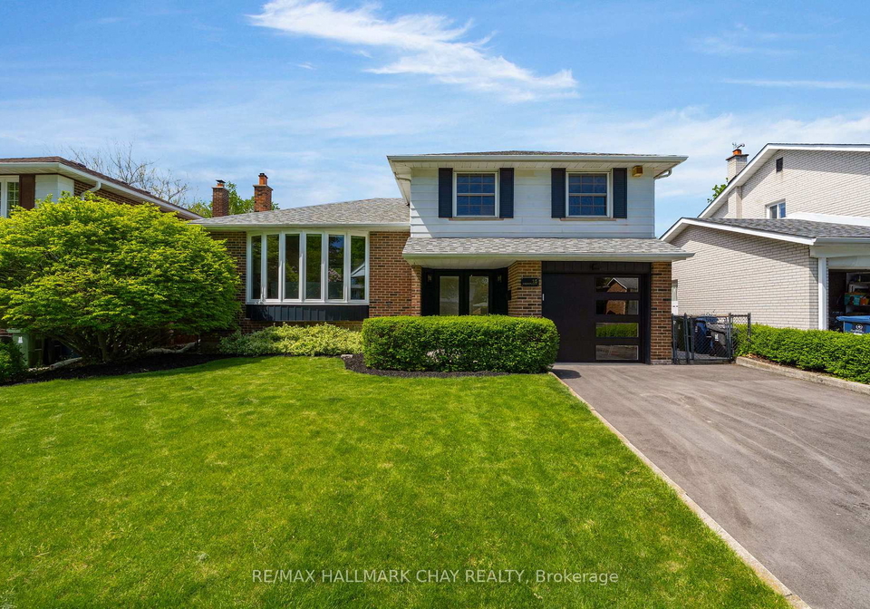 15-crossbow-crescent-north-york-ontario-c13171214