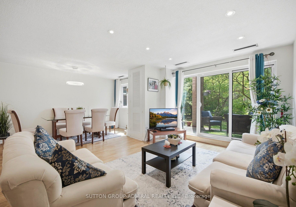 4005-don-mills-road-north-york-ontario-c13171232