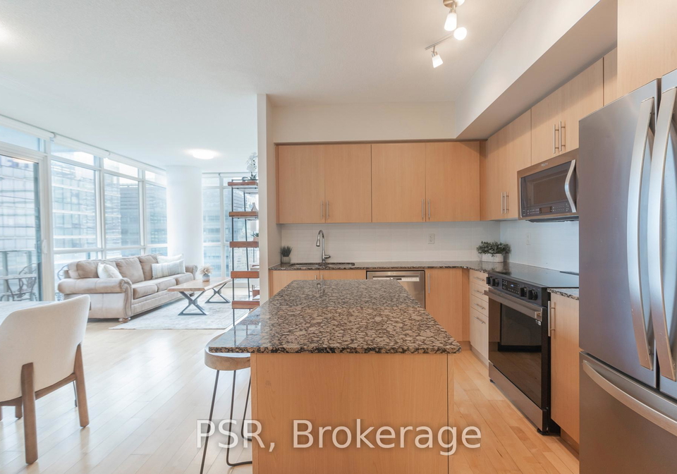 55-bremner-boulevard-toronto-ontario-c13171306