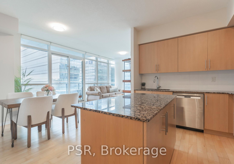 55-bremner-boulevard-toronto-ontario-c13171306