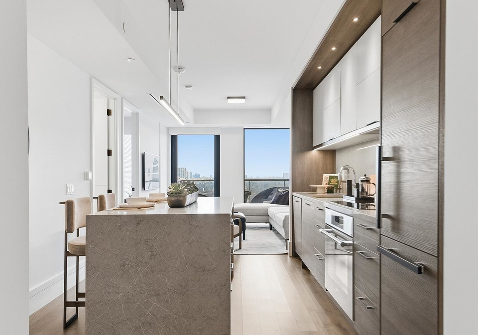 215-lonsdale-road-toronto-ontario-c13171674