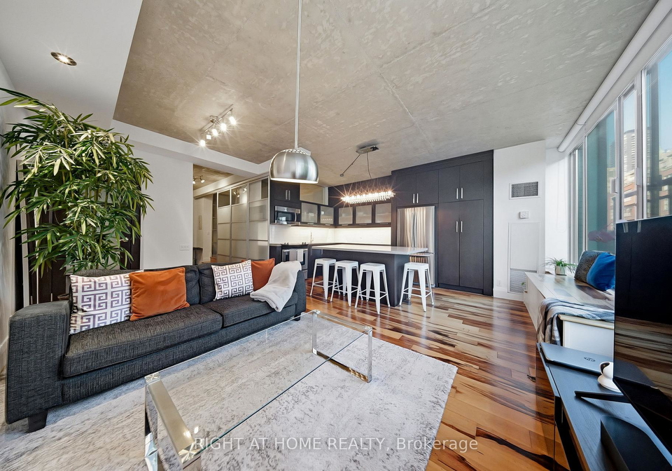 50-camden-street-toronto-ontario-c13172034