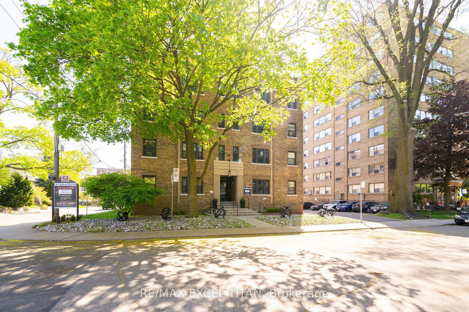 1-mallory-gardens-toronto-ontario-c13172142