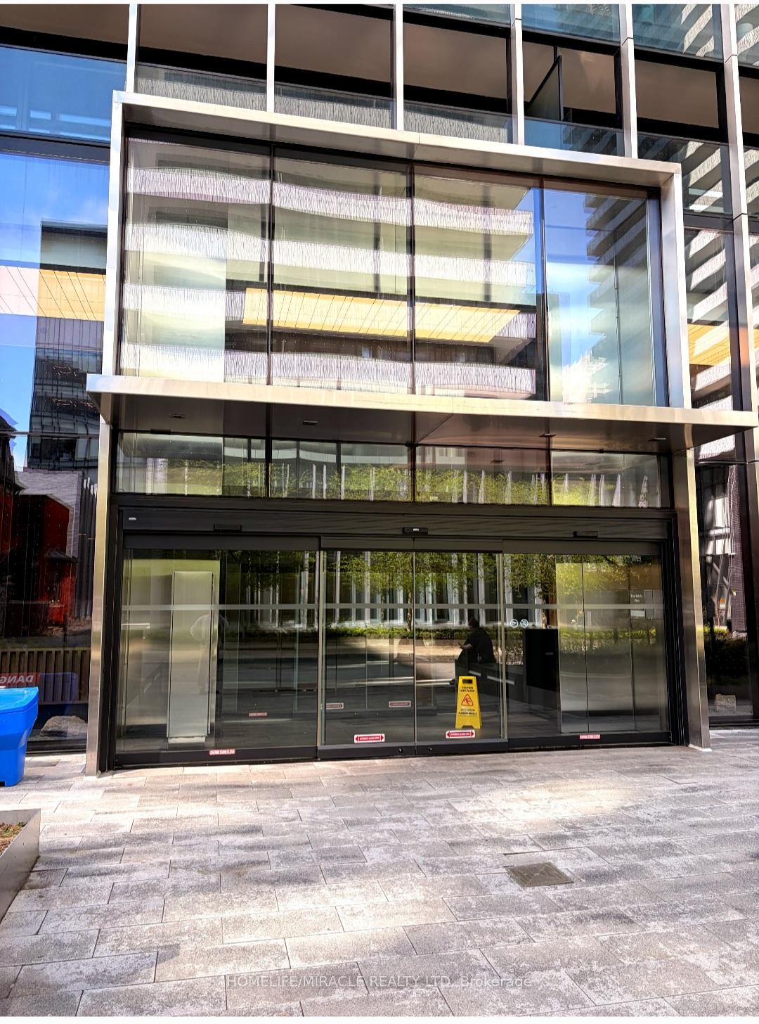 55-charles-street-toronto-ontario-c13172280