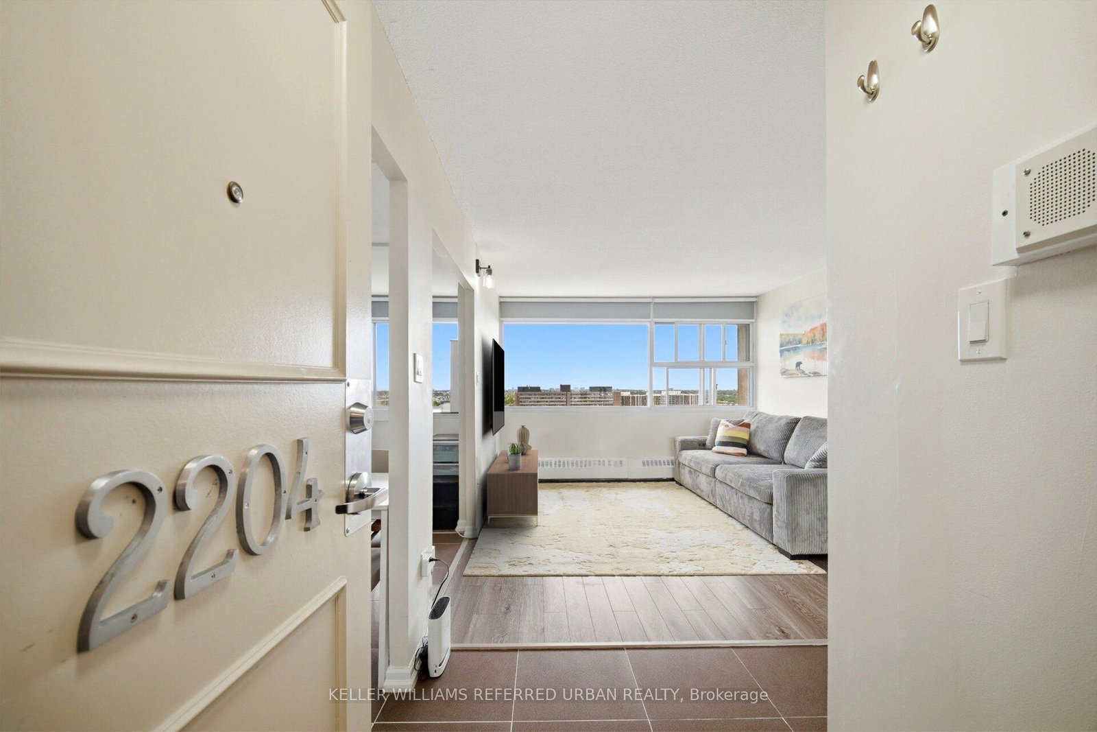 715-don-mills-road-east-york-ontario-c13172288