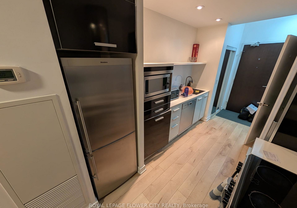 38-nw-dan-leckie-way-toronto-ontario-c13172524