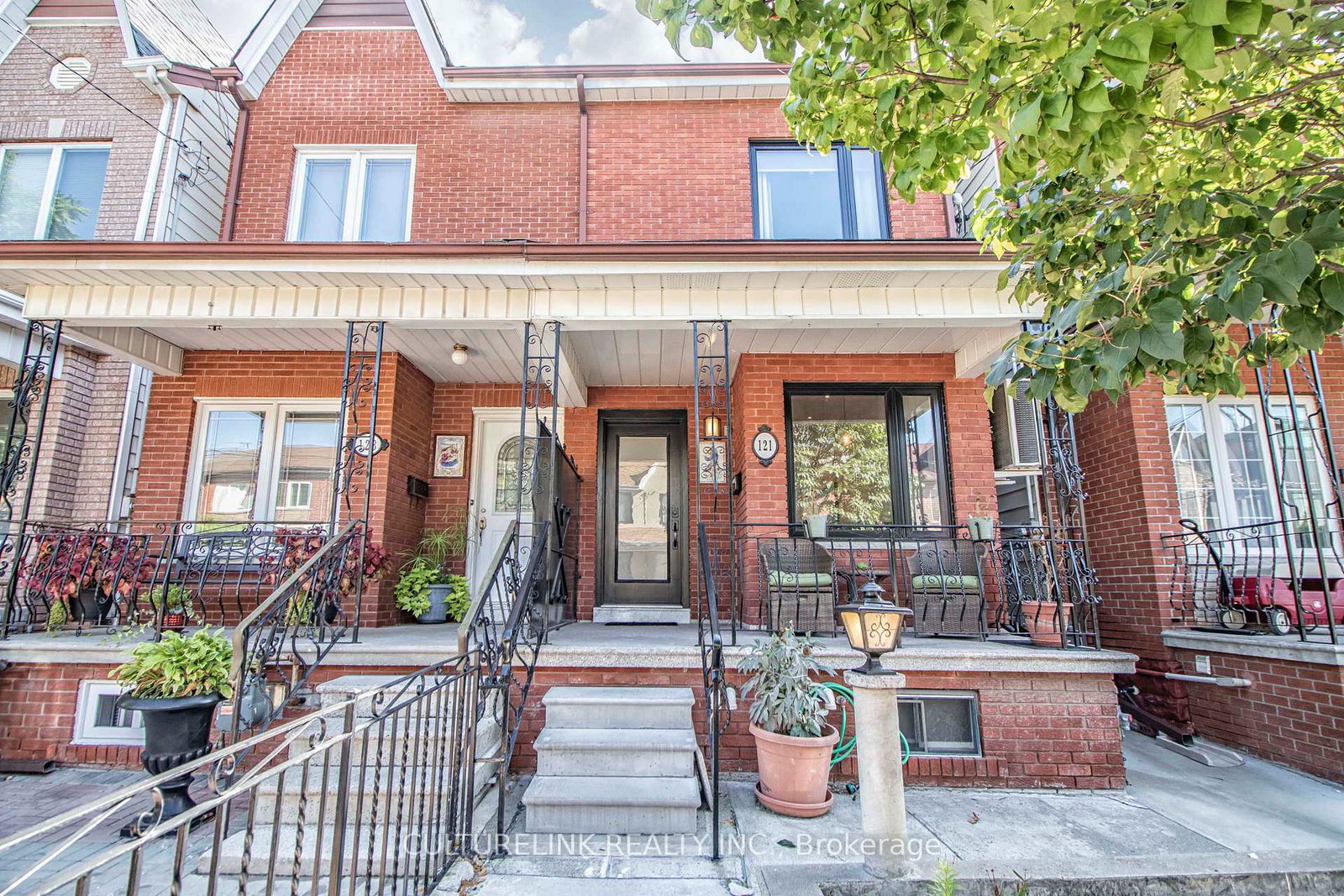 121-montrose-avenue-toronto-ontario-c13172540