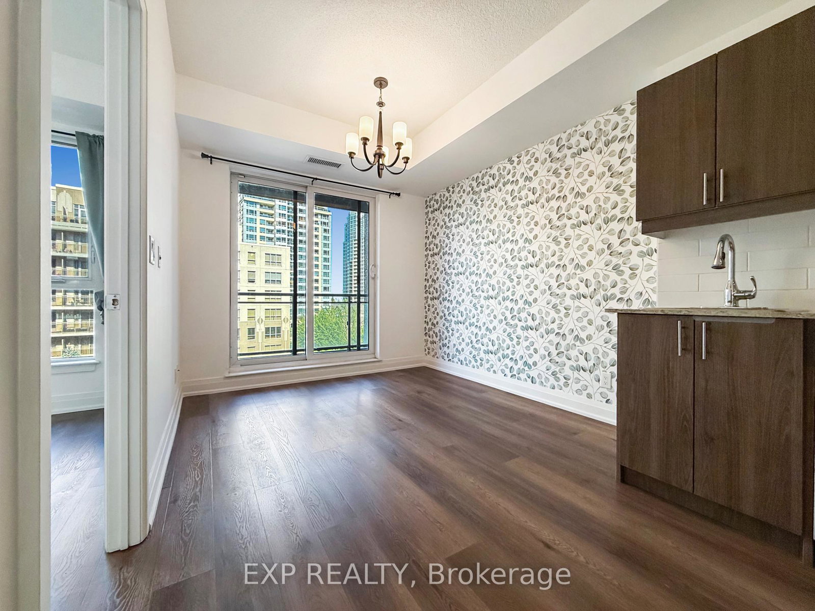 17-kenaston-gardens-north-york-ontario-c13172574