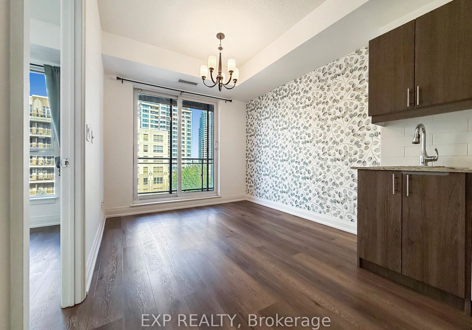 17-kenaston-gardens-north-york-ontario-c13172574