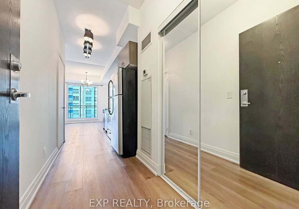 17-kenaston-gardens-north-york-ontario-c13172574