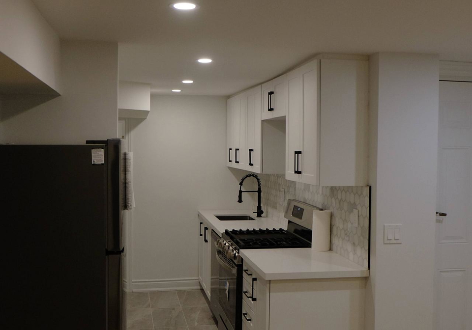 118-sackville-street-toronto-ontario-c13172656