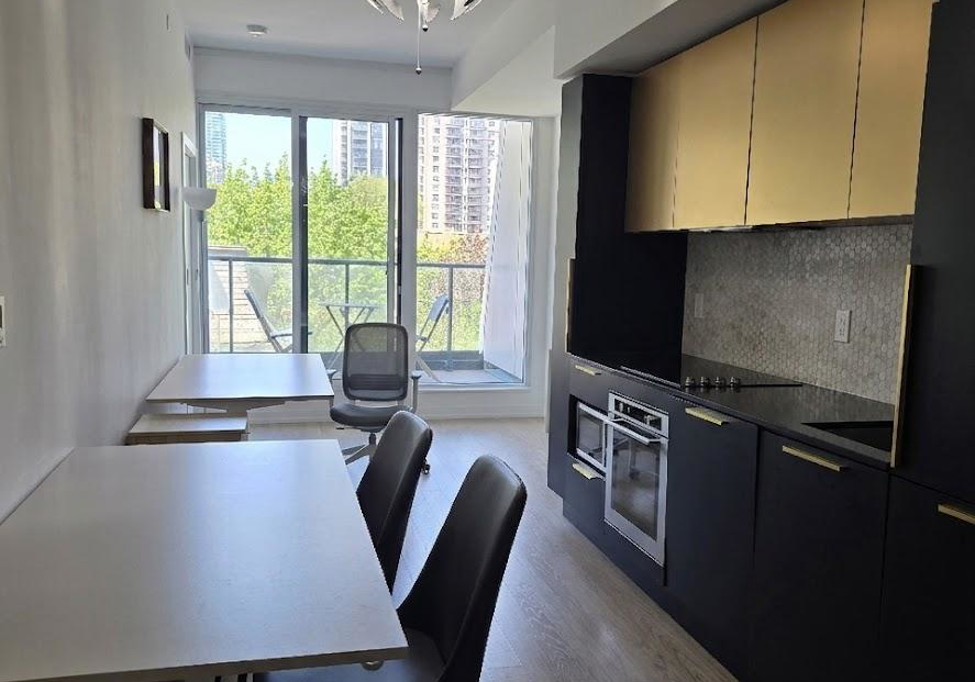 85-wood-street-toronto-ontario-c13172680