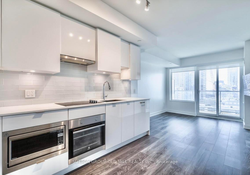 195-redpath-avenue-toronto-ontario-c13172750