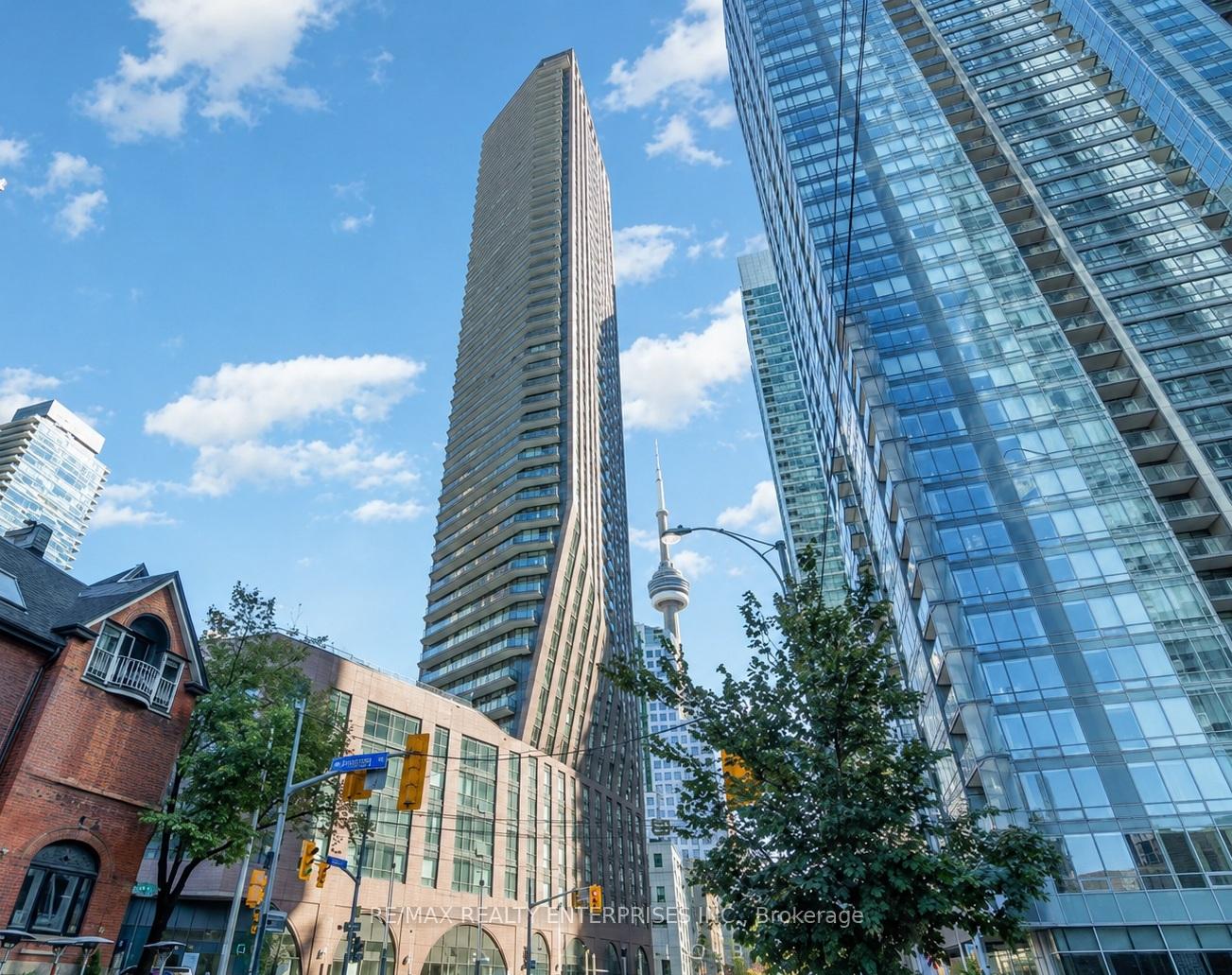 99-john-street-toronto-ontario-c13172768