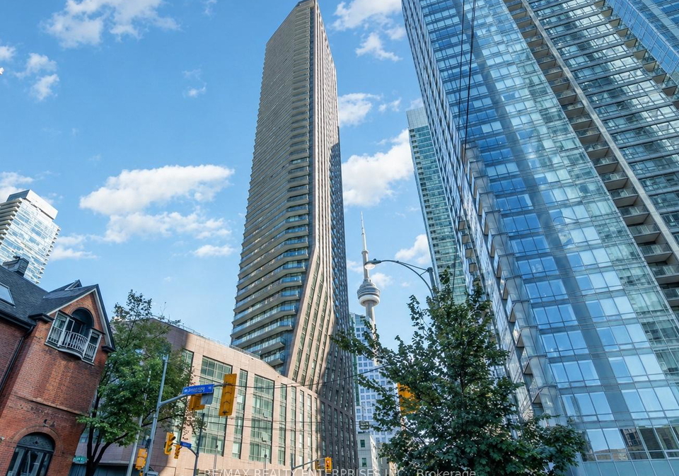99-john-street-toronto-ontario-c13172768