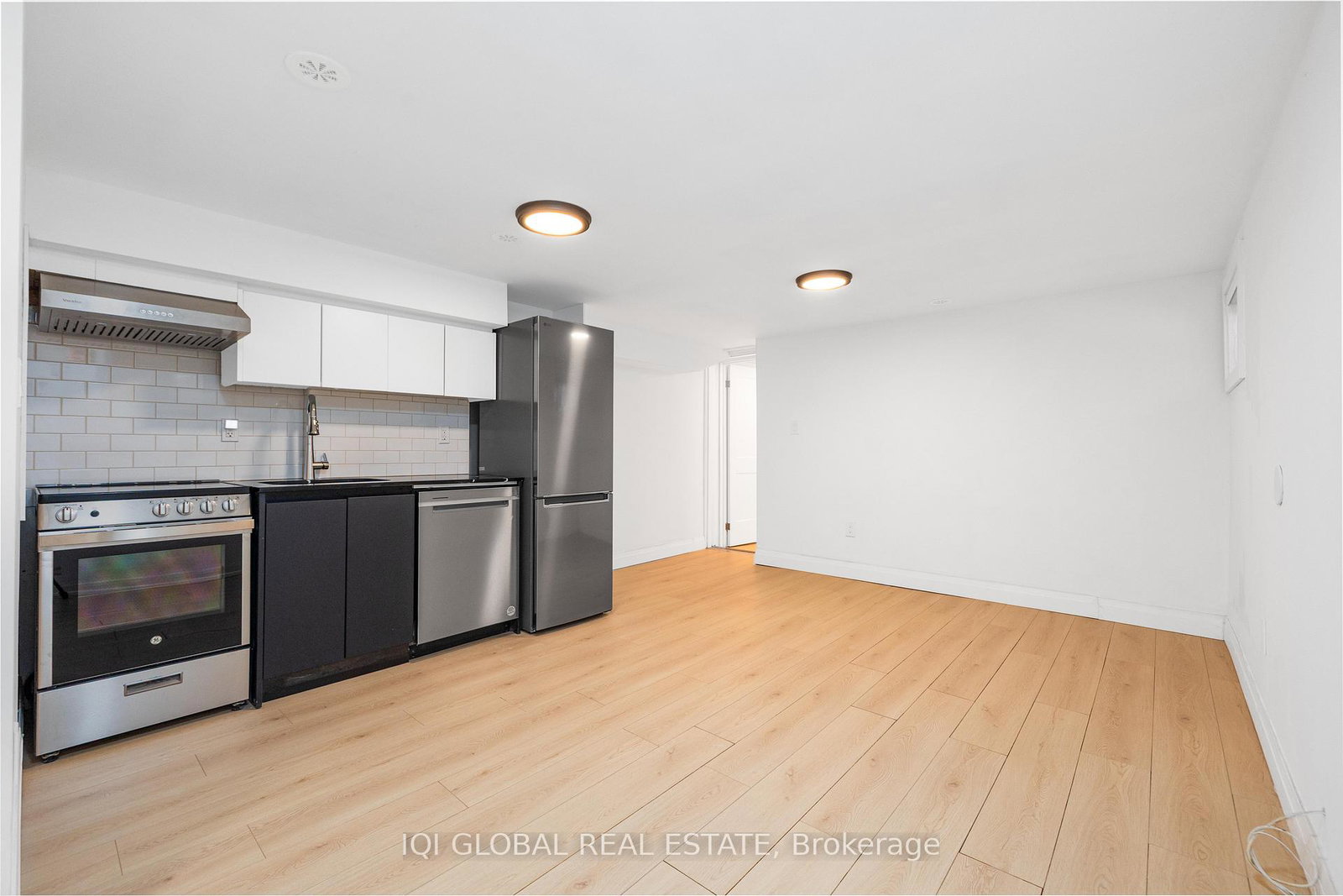 633-ossington-avenue-toronto-ontario-c13172930