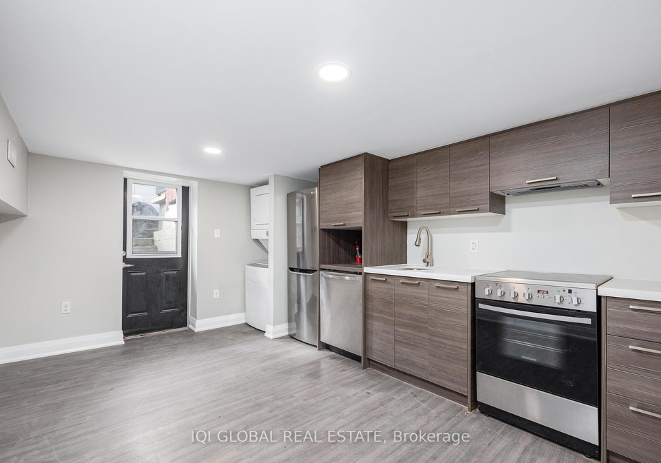 142-grace-street-toronto-ontario-c13172952
