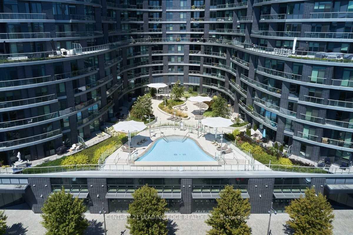 1-edgewater-drive-toronto-ontario-c13172984