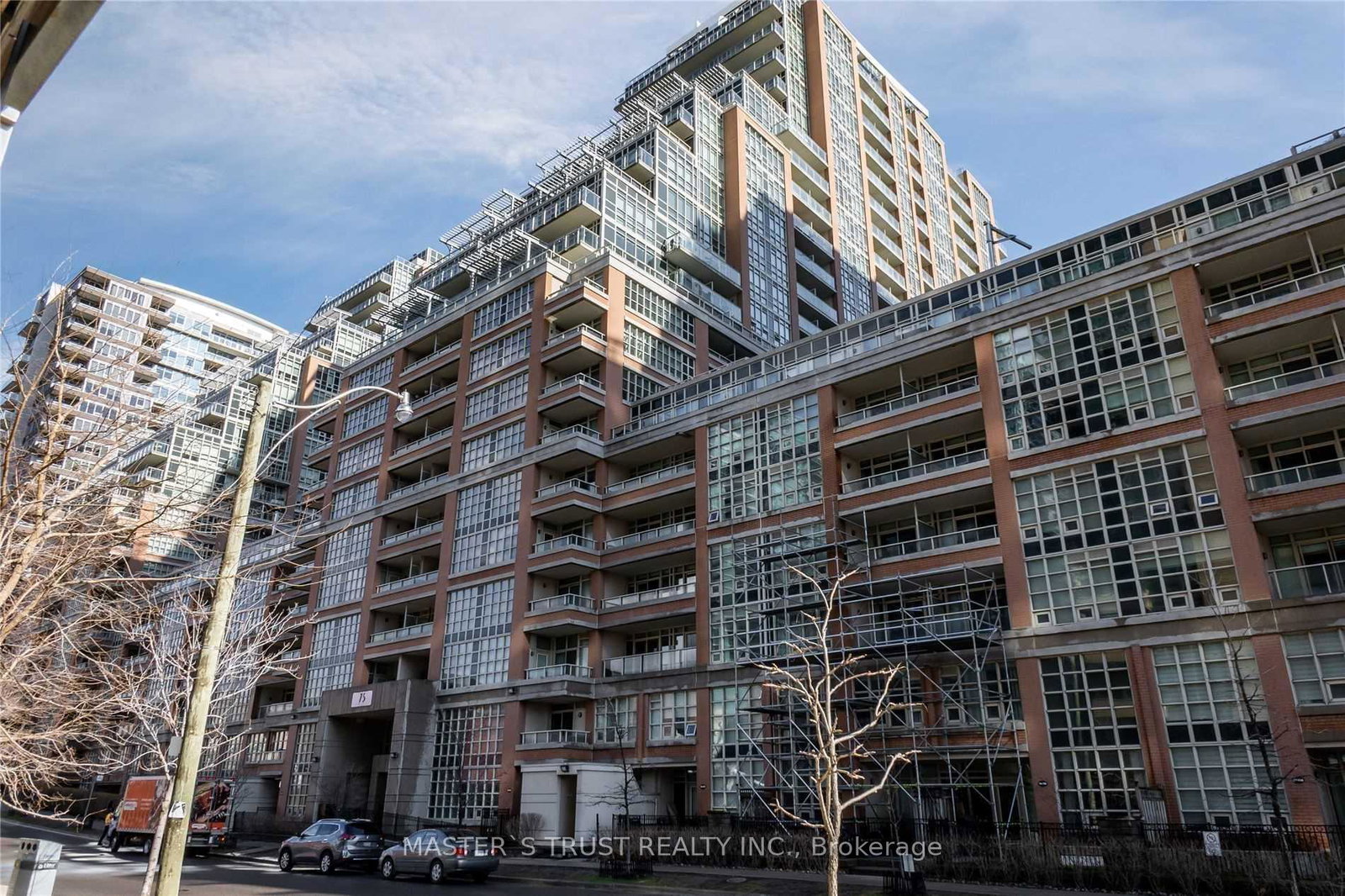75-east-liberty-street-toronto-ontario-c13173000